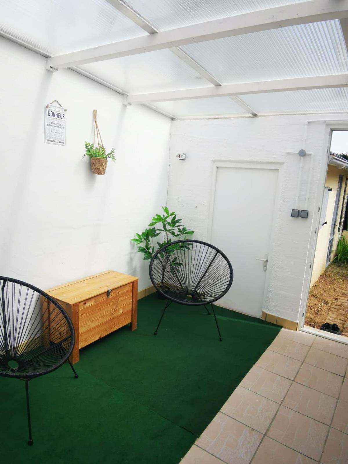 Votre Cocon A 1Km De La Plage Camiers Exterior photo